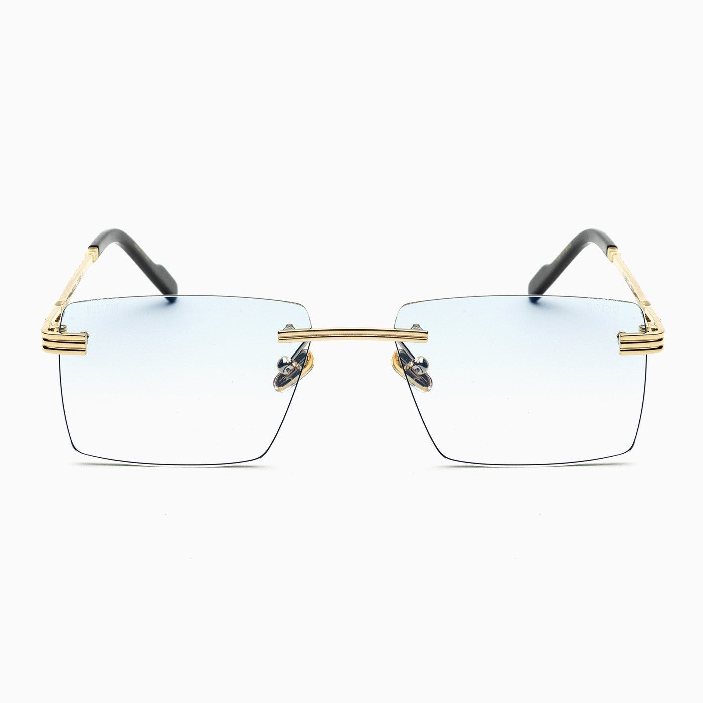 Travis Angle Oro