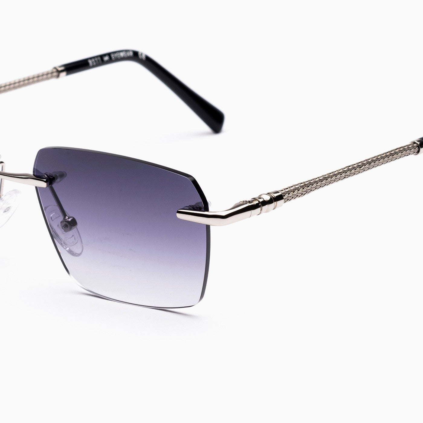 BSTT - Silver Falcon